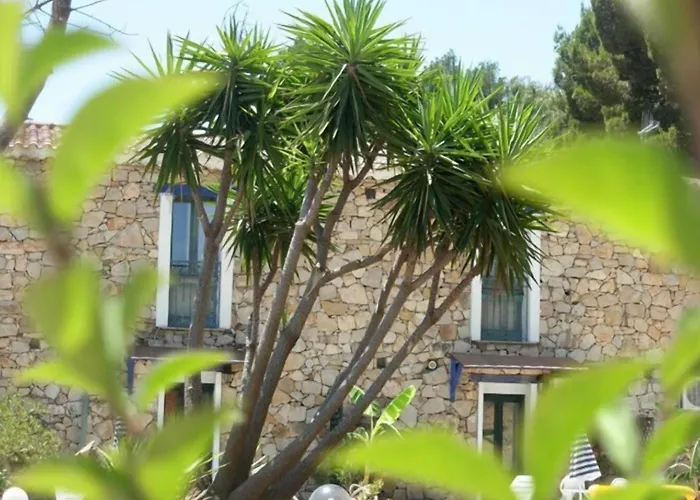 Guest house Sa Funtana 3*